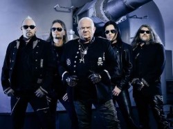 DIRKSCHNEIDER Z UTWORAMI ACCEPT W PROGRESJI