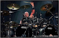 Szeregi zespołu Mateo Colon zasilił Golem.